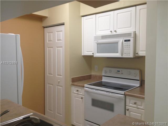 PORTO BELLAGIO CONDO - Residential Lease