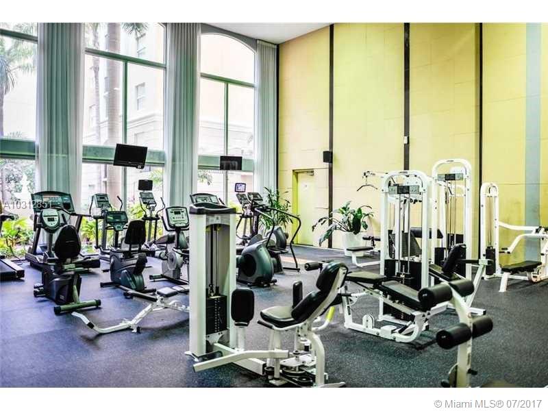 PORTO BELLAGIO CONDO - Residential Lease