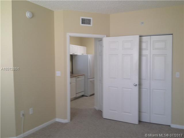 PORTO BELLAGIO CONDO - Residential Lease