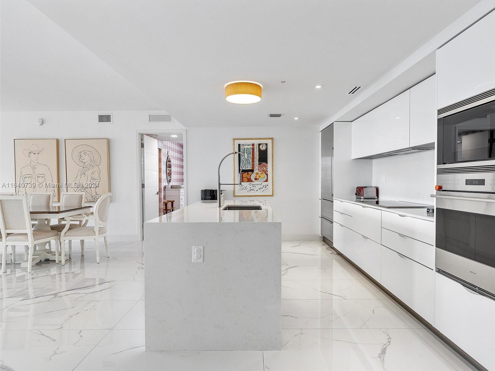 BAY HARBOR ISLANDS - Residential