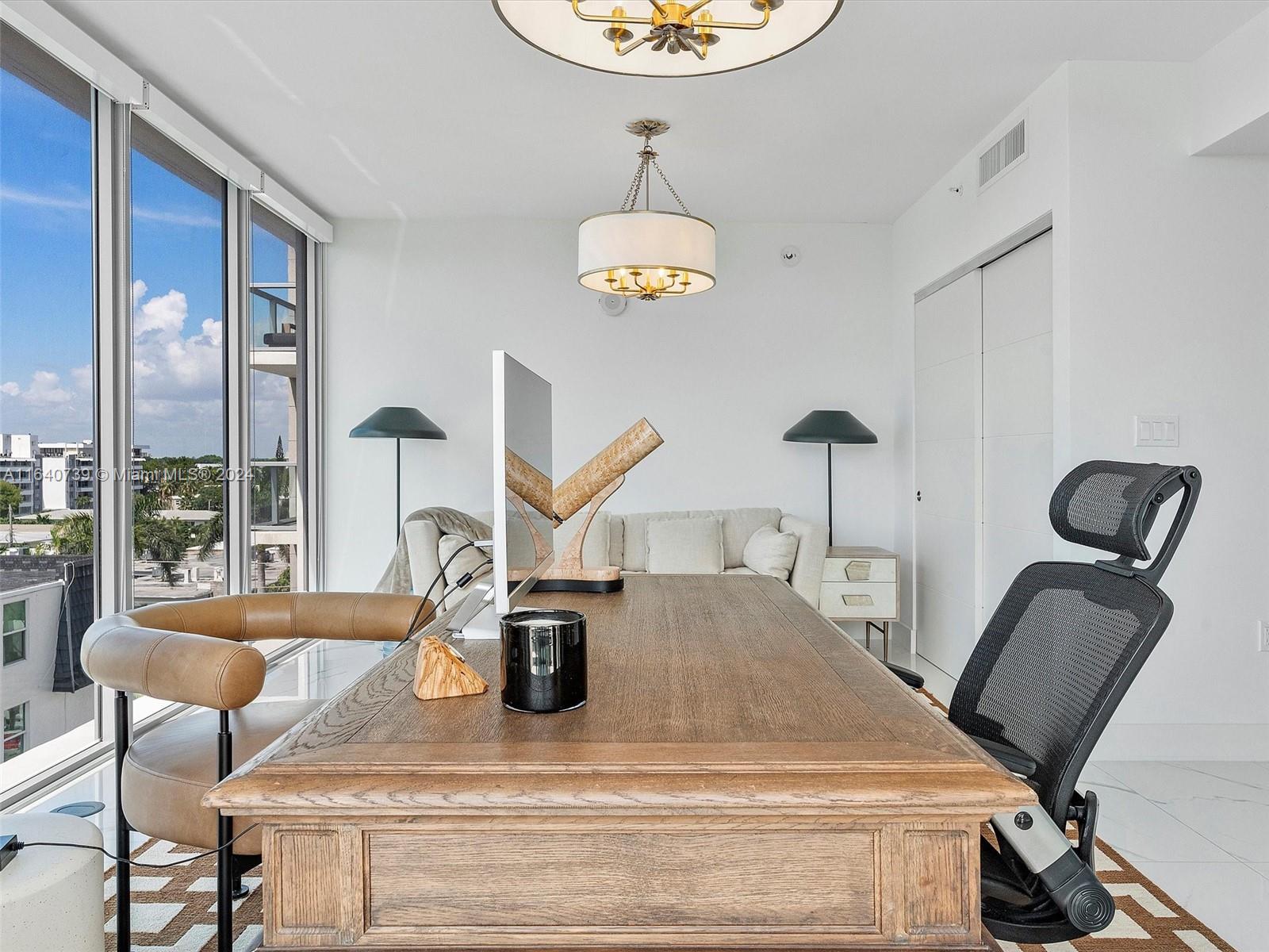 BAY HARBOR ISLANDS - Residential