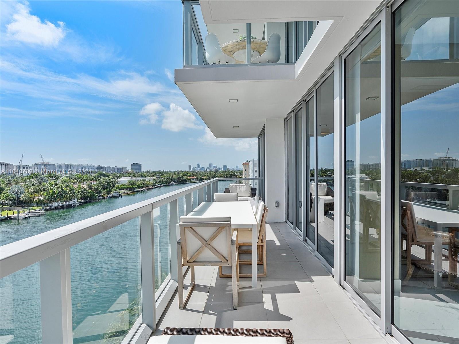 BAY HARBOR ISLANDS - Residential