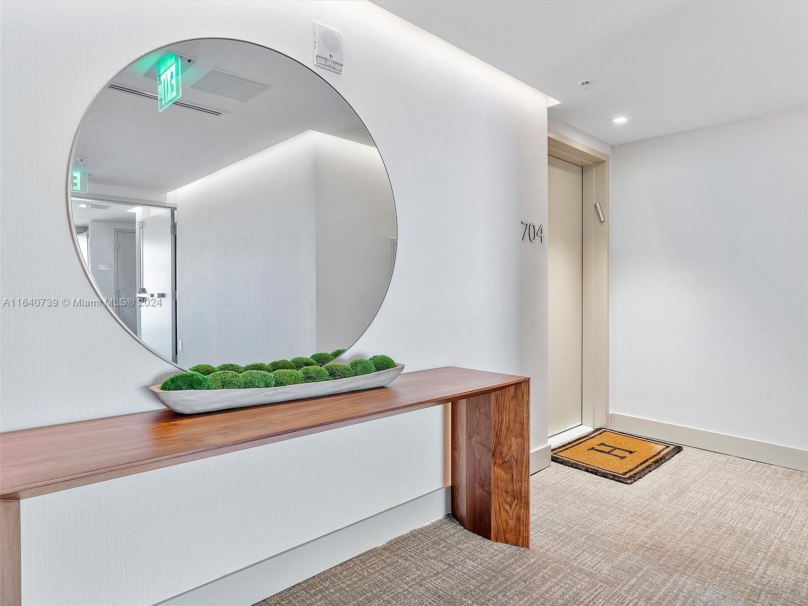 BAY HARBOR ISLANDS - Residential