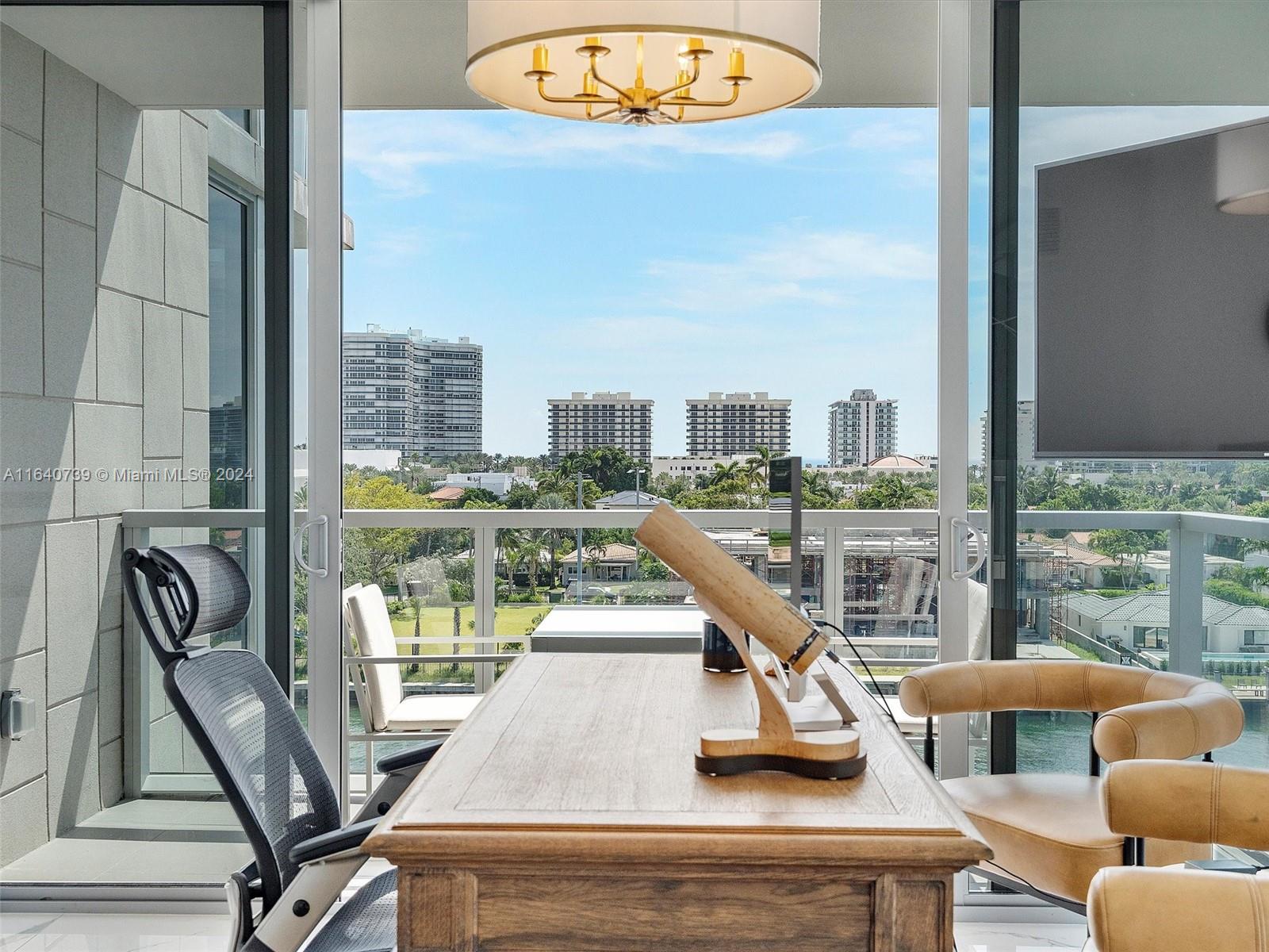 BAY HARBOR ISLANDS - Residential