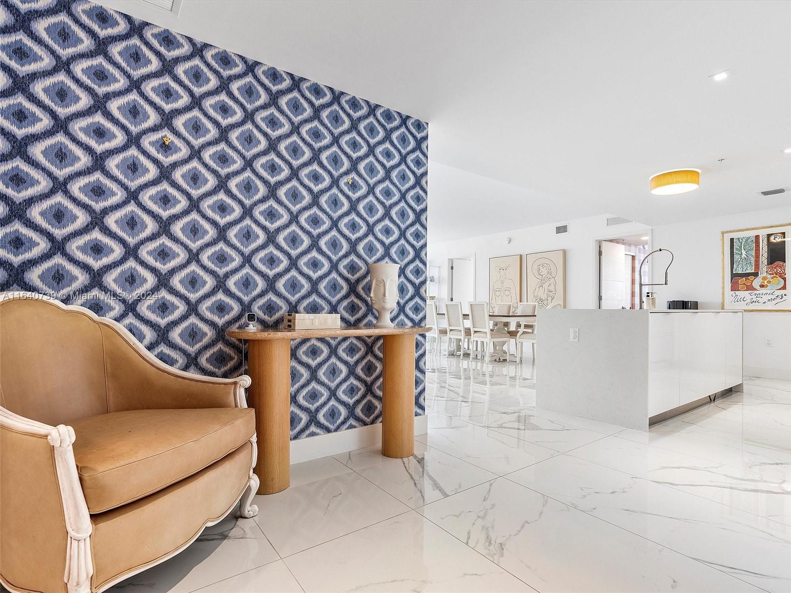 BAY HARBOR ISLANDS - Residential