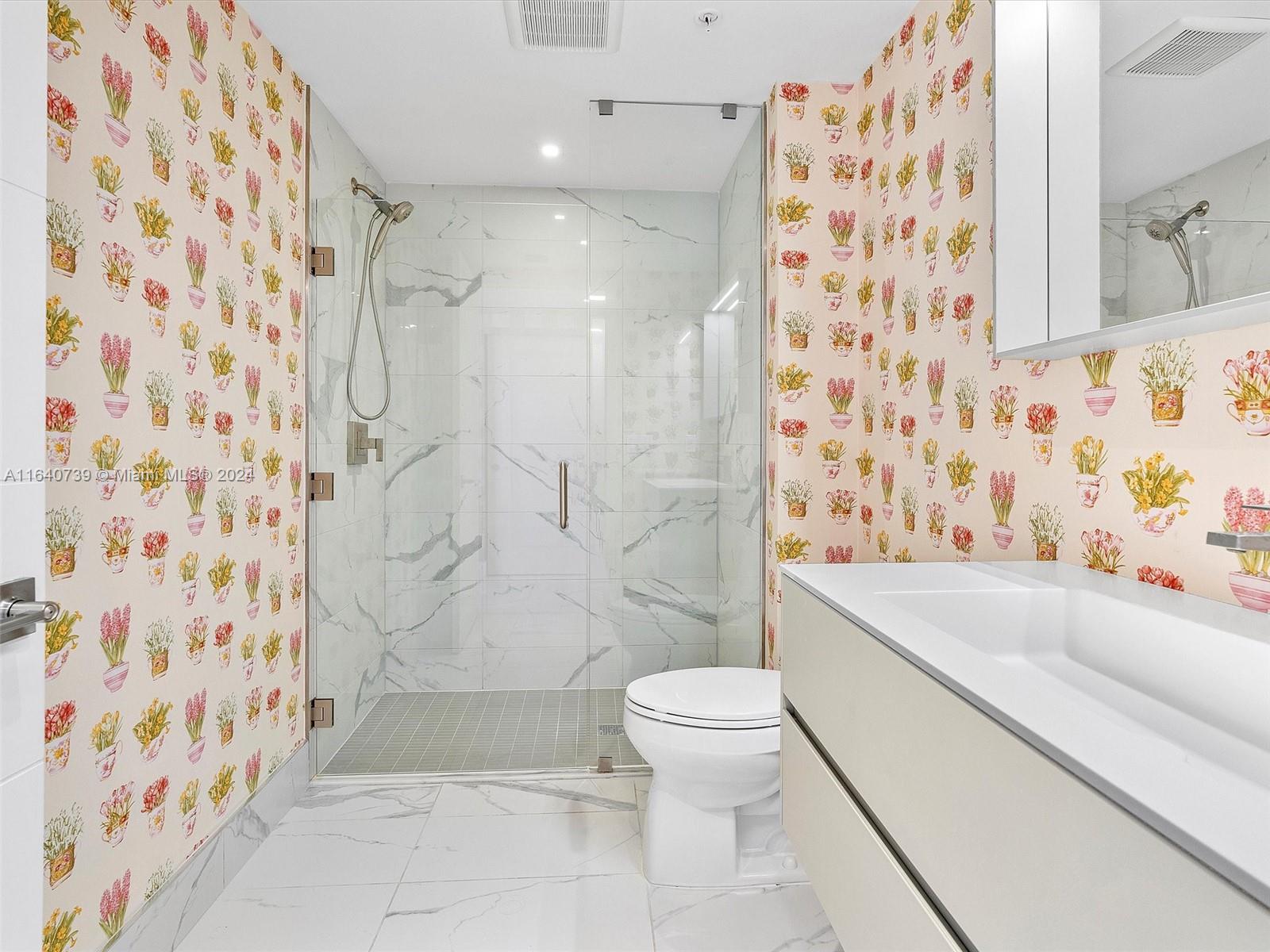 BAY HARBOR ISLANDS - Residential