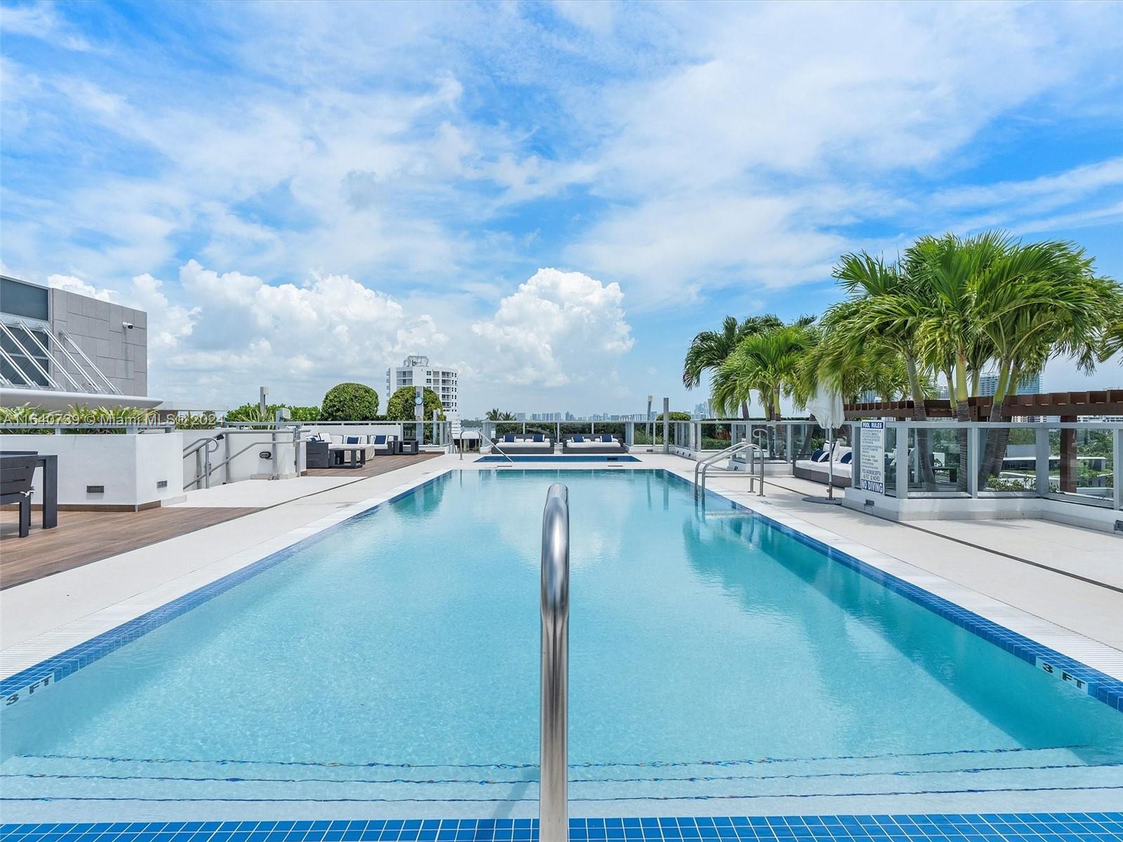 BAY HARBOR ISLANDS - Residential