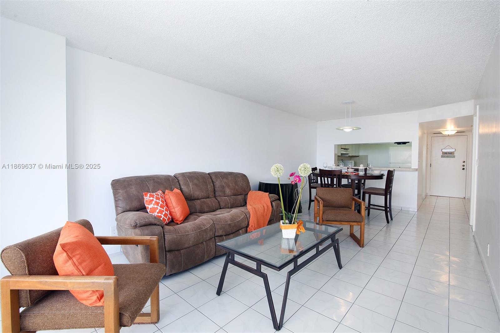 2555 Collins Ave 1804