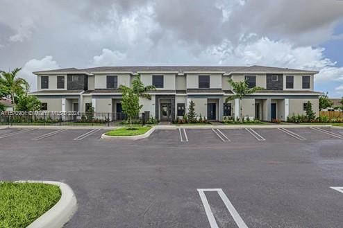 WON'T LAST ON THE MARKET! LOCATION LOCATION! SEBASTIAN ISLES COMMUNITY MINUTES FROM BJ'S AND WALMART. THIS BEAUTIFUL HOME HAS 3 BEDROOMS 3 BATHROOMS. PROPERTY HAS STAINLESS7 STEEL APLIANCES, WITH WASHER/DRYER HOOK UP AND PLENTY OF CLOSET SPACE THROUGHOUT THE HOME, NO HOA APPROVAL. ONLY FIRST MONTH AND ONE DEPOSIT. EASY TO SHOW.