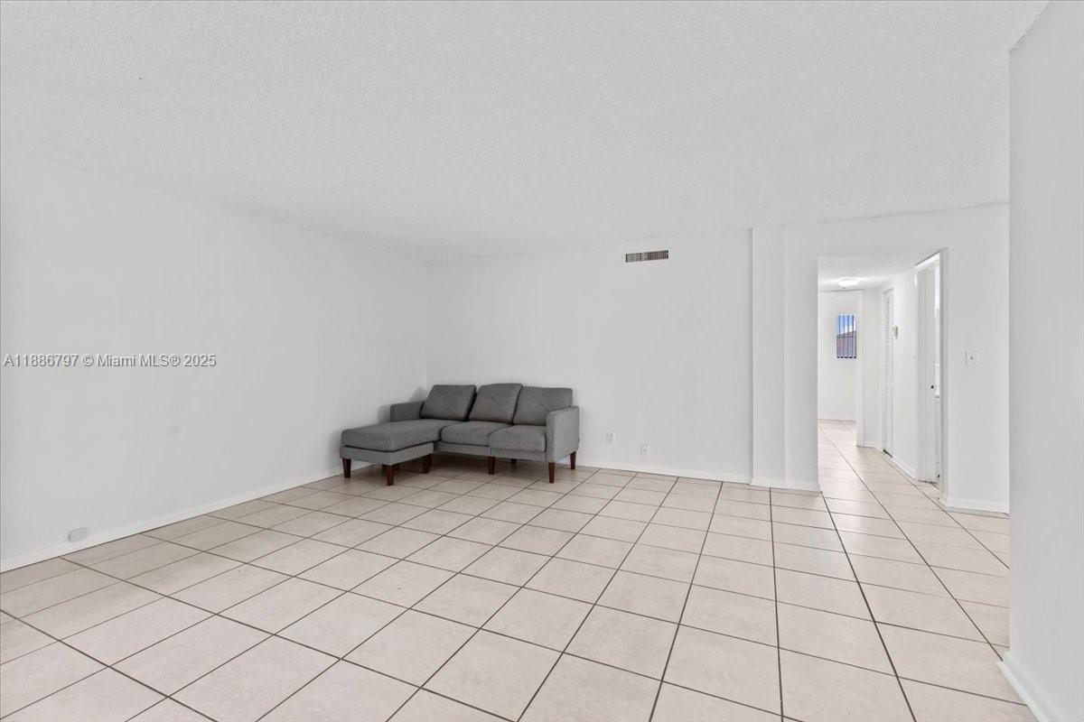 COURTYARDS AT DAVIE CONDO - Residential Lease