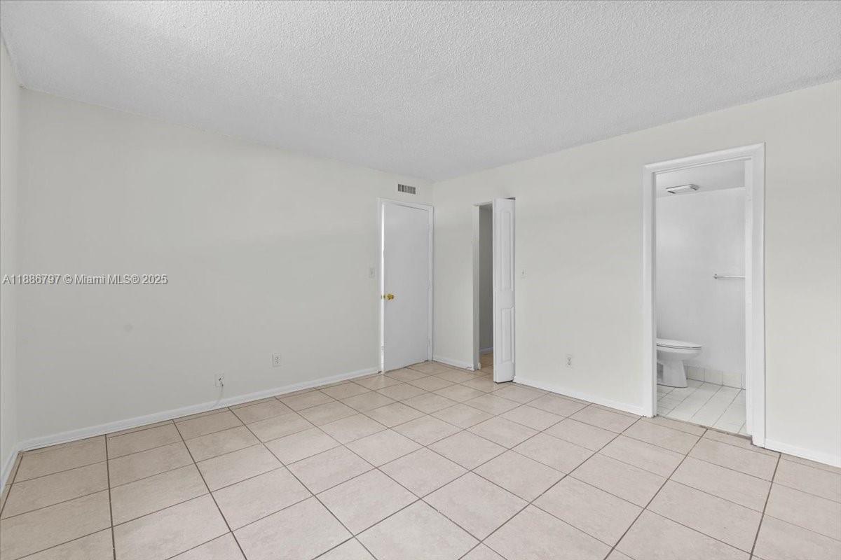 COURTYARDS AT DAVIE CONDO - Residential Lease