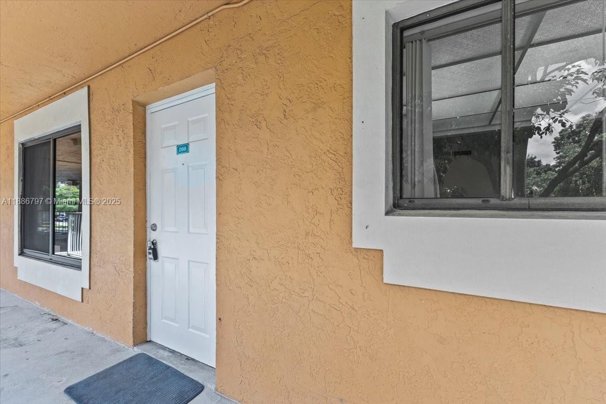 COURTYARDS AT DAVIE CONDO - Residential Lease