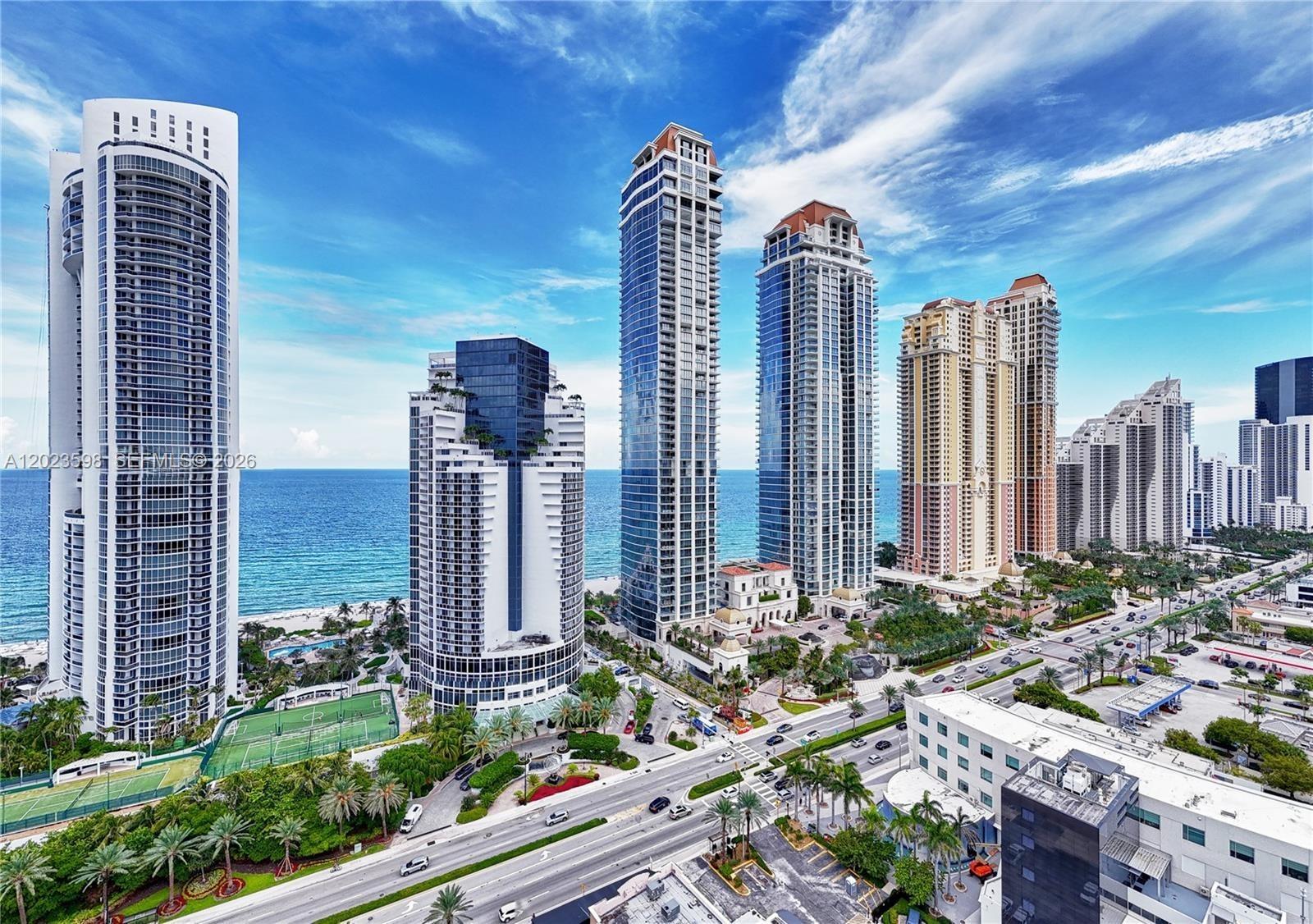 TRUMP INTERNATIONAL SONES - Residential