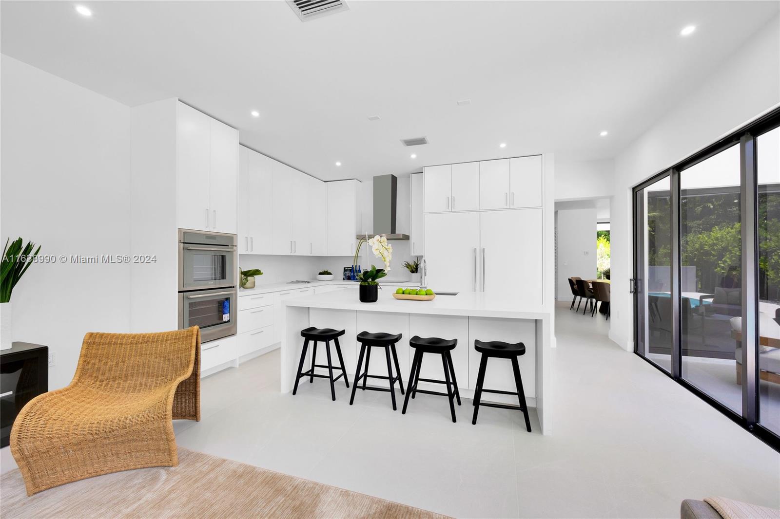 COCOPLUM MANOR - Residential