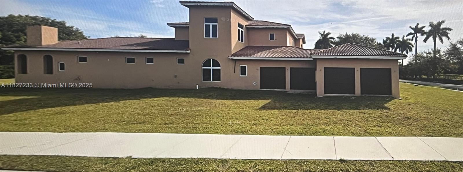 PICS & FLOOR PLAN COMING UP SOON..A RARE OPPORTUNITY!!! SADDLE CLUB ESTATES LUXURY UNFINISHED PRE-CONSTRUCTION HOME "AS IS" MAKE IT YOURS!! CORNER LOT 30,916 SQ FT. ACCROSS FROM CANAL, FIRST FLOOR ENTRY LEVEL, FORMAL LIVING, THEATER ROOM 2 STEP UP, MASTER SUITE ON THE WHOLE RIGHT SIDE SPLIT PLAN WITH HIS & HERS BATHROOMS & CLOSETS, GUEST SUITE ON THE LEFT, GARAGE, LAUNDRY ROOM, DINING, KITCHEN, BREAKFAST AREA, FAMILY ROOM ALONG WITH THE CABANA BATH.
UPSTAIRS YOU WILL FIND 4 BEDROOMS 4 BATHS, A GREAT SITTING AREA WITH A BALCONY VIEWING OF THE AMAZING BACKYARD WITH A POOL based on the sketch..