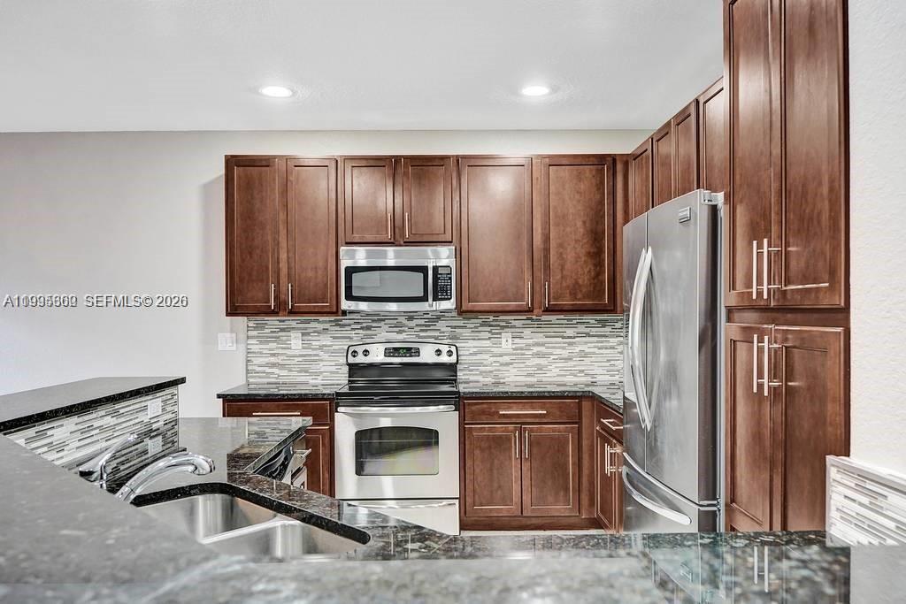 GRAND CYPRESS REPLAT - Residential