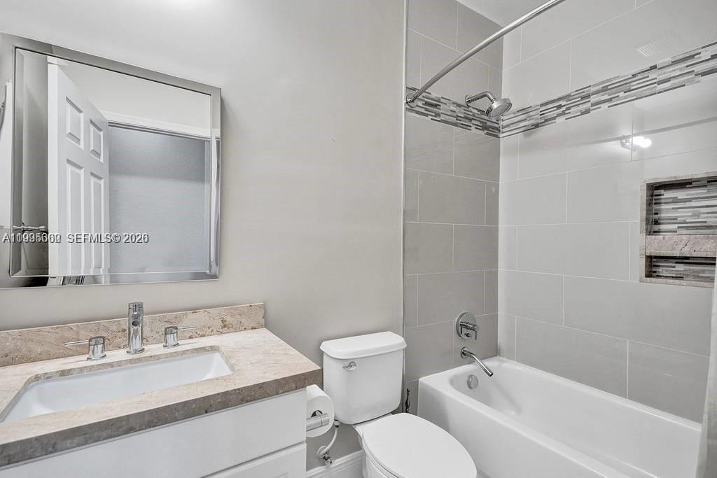 GRAND CYPRESS REPLAT - Residential