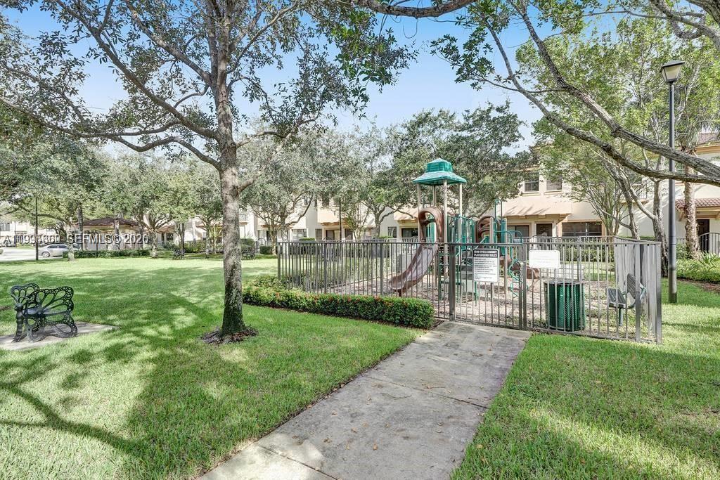 GRAND CYPRESS REPLAT - Residential