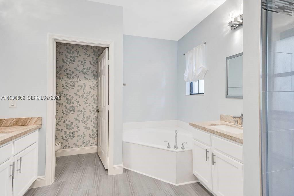 GRAND CYPRESS REPLAT - Residential