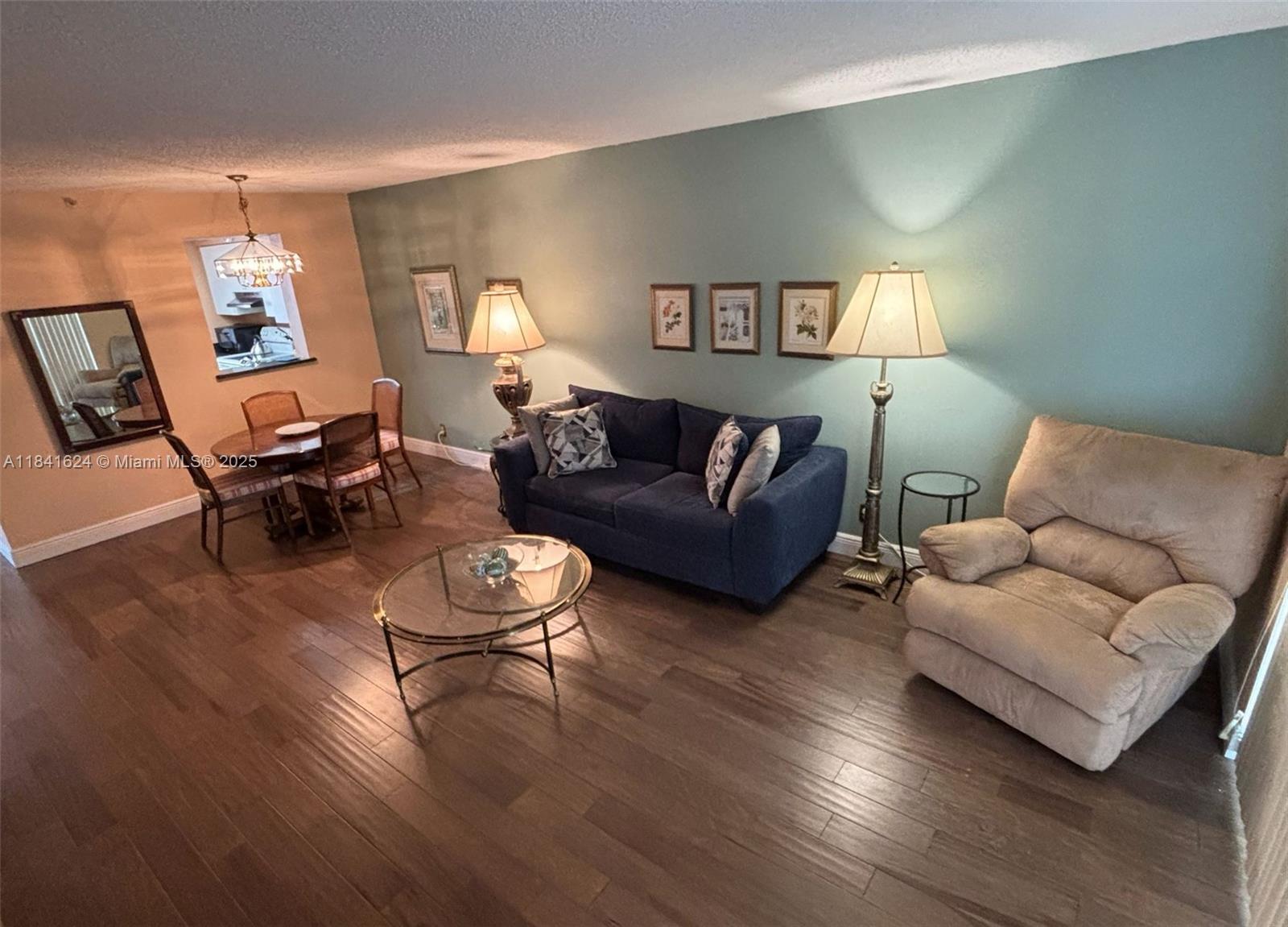 VILLAGES OF ORIOLE BONAIR - Residential Lease