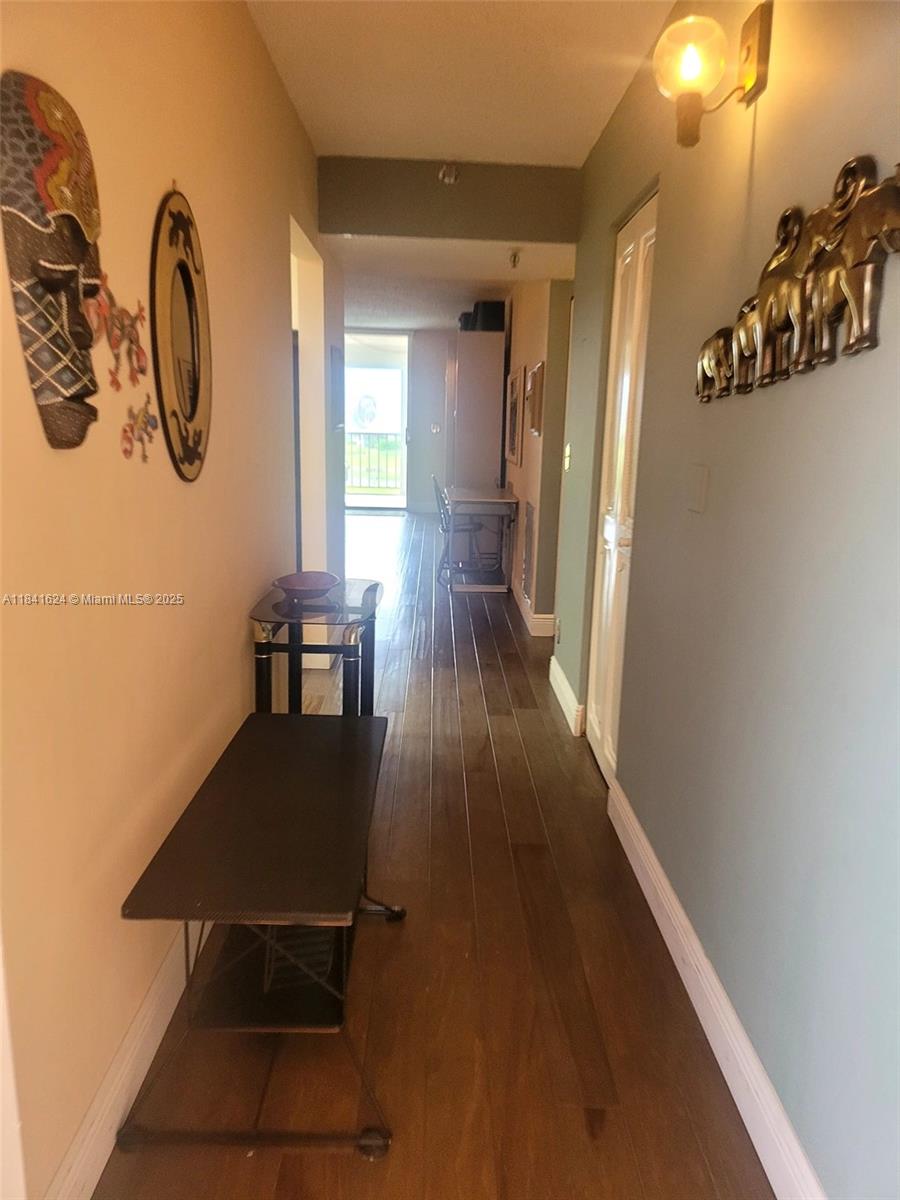 VILLAGES OF ORIOLE BONAIR - Residential Lease