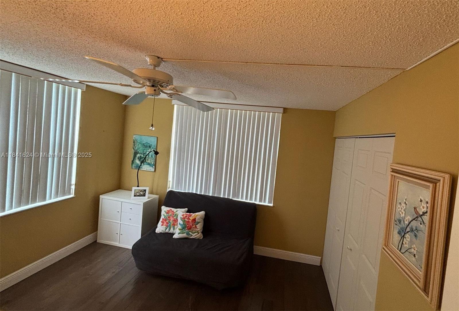 VILLAGES OF ORIOLE BONAIR - Residential Lease