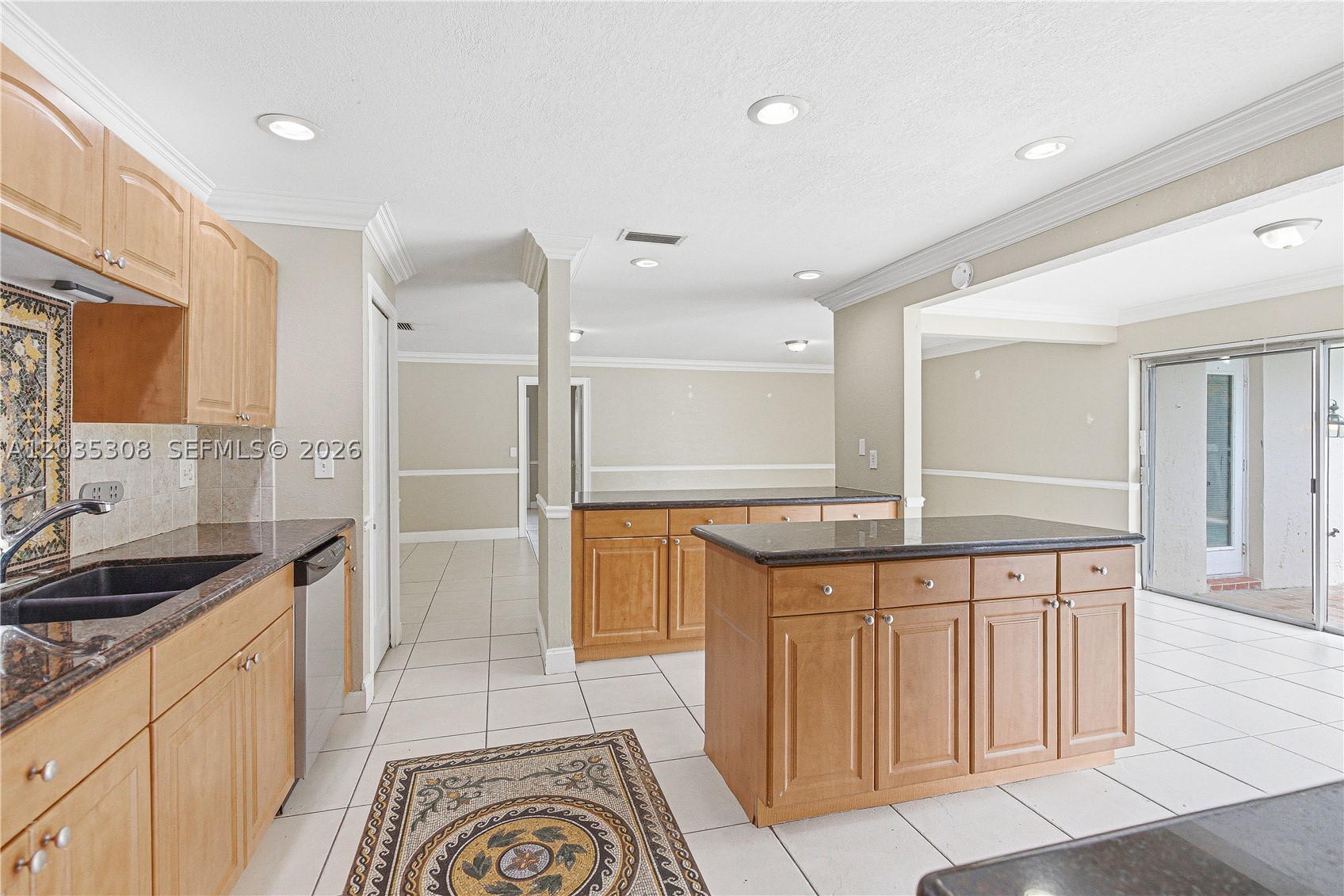 2860 NW 115th Ter