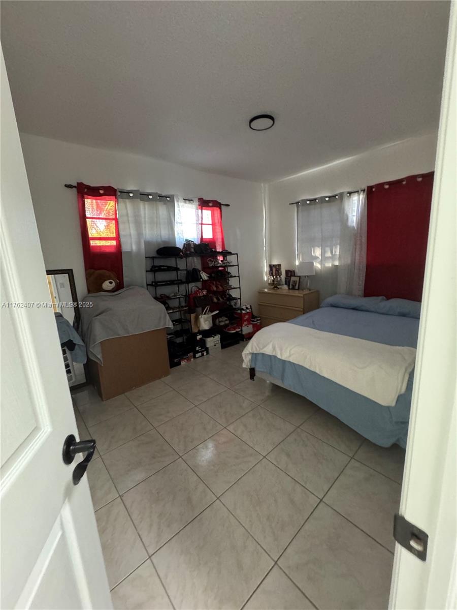 REALSITE ESTATES SEC 1 - Residential