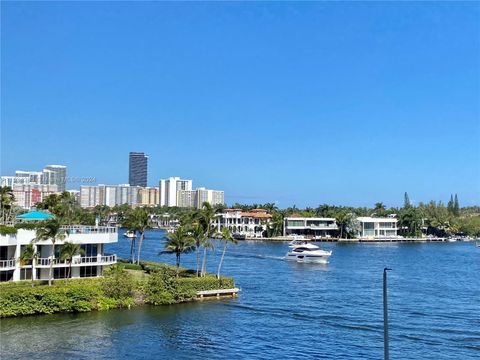 A home in Aventura