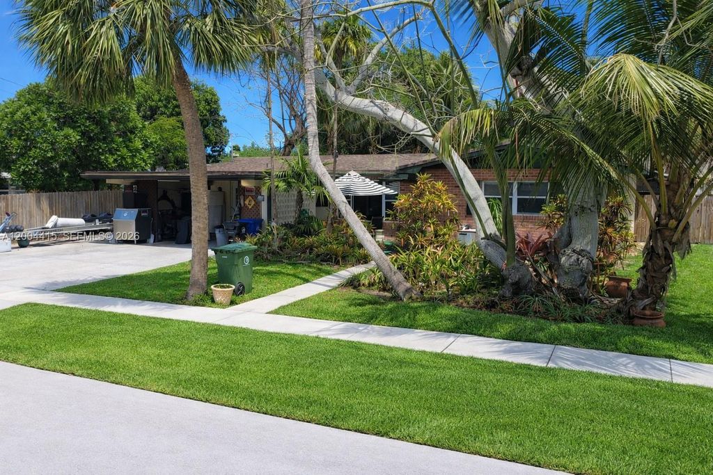 Photo of 2048 SW 27th Ave, Fort Lauderdale, FL 33312 (MLS # A12004415)