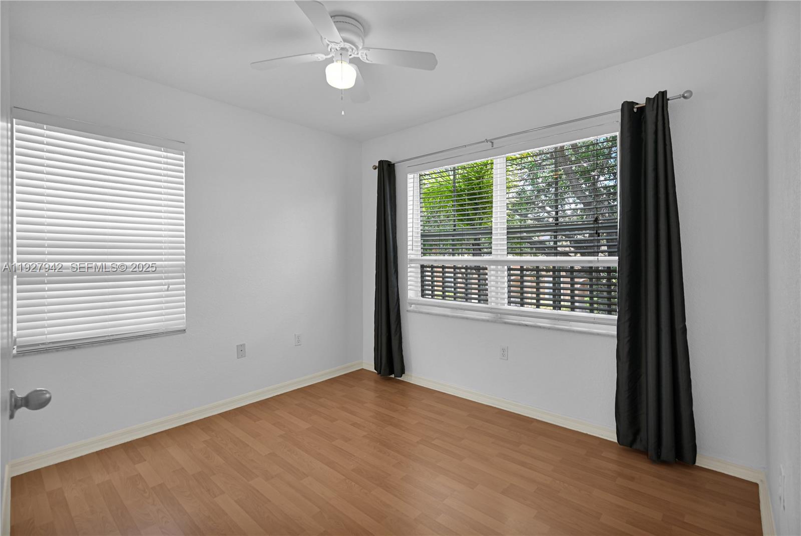 MELROSE POINT CONDO - Residential Lease