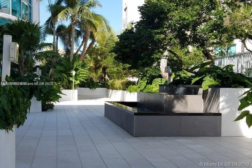 THE COSMOPOLITAN RESIDENC - Residential Lease