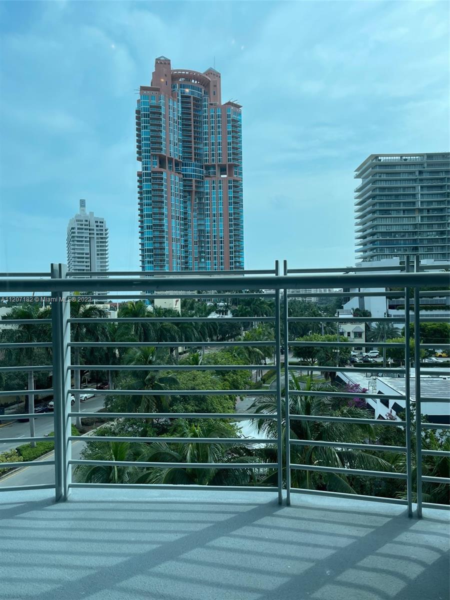 THE COSMOPOLITAN RESIDENC - Residential Lease