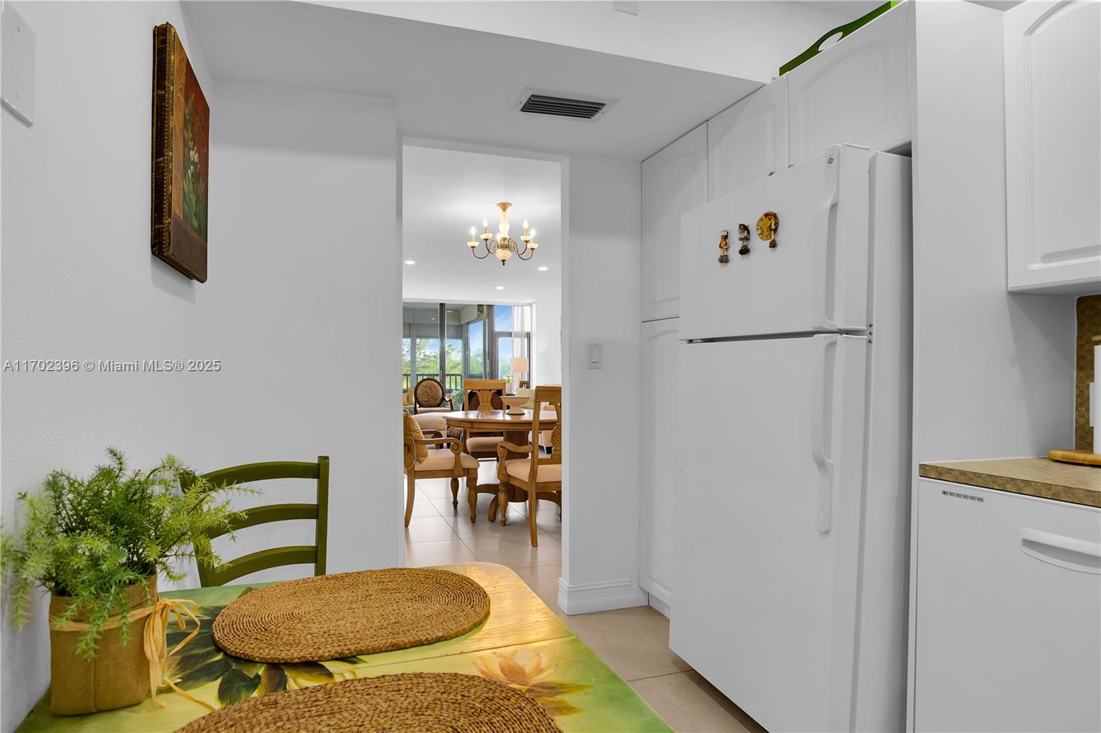 BONAVISTA CONDO - Residential