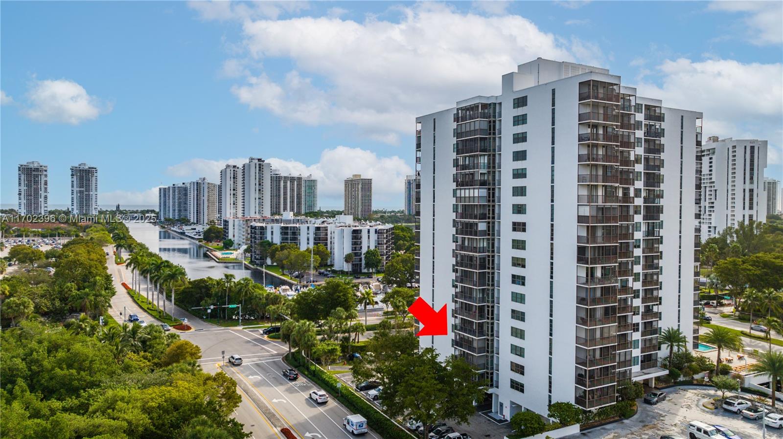 BONAVISTA CONDO - Residential
