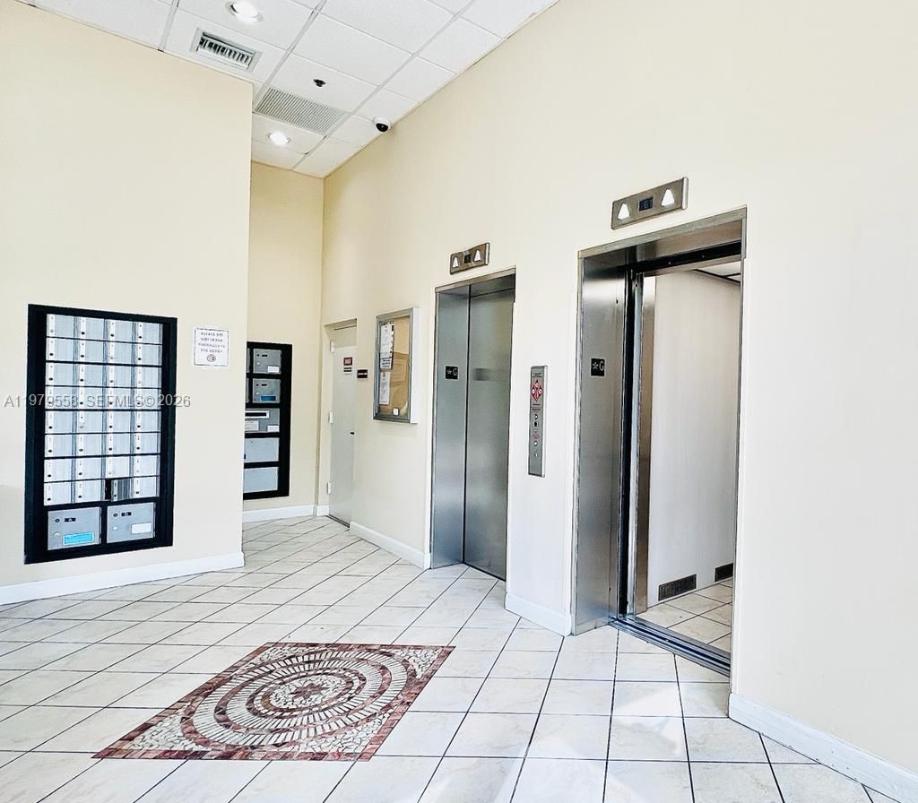 Photo of 1200 Town Center Dr #420, Jupiter, FL 33458 (MLS # A11979558)