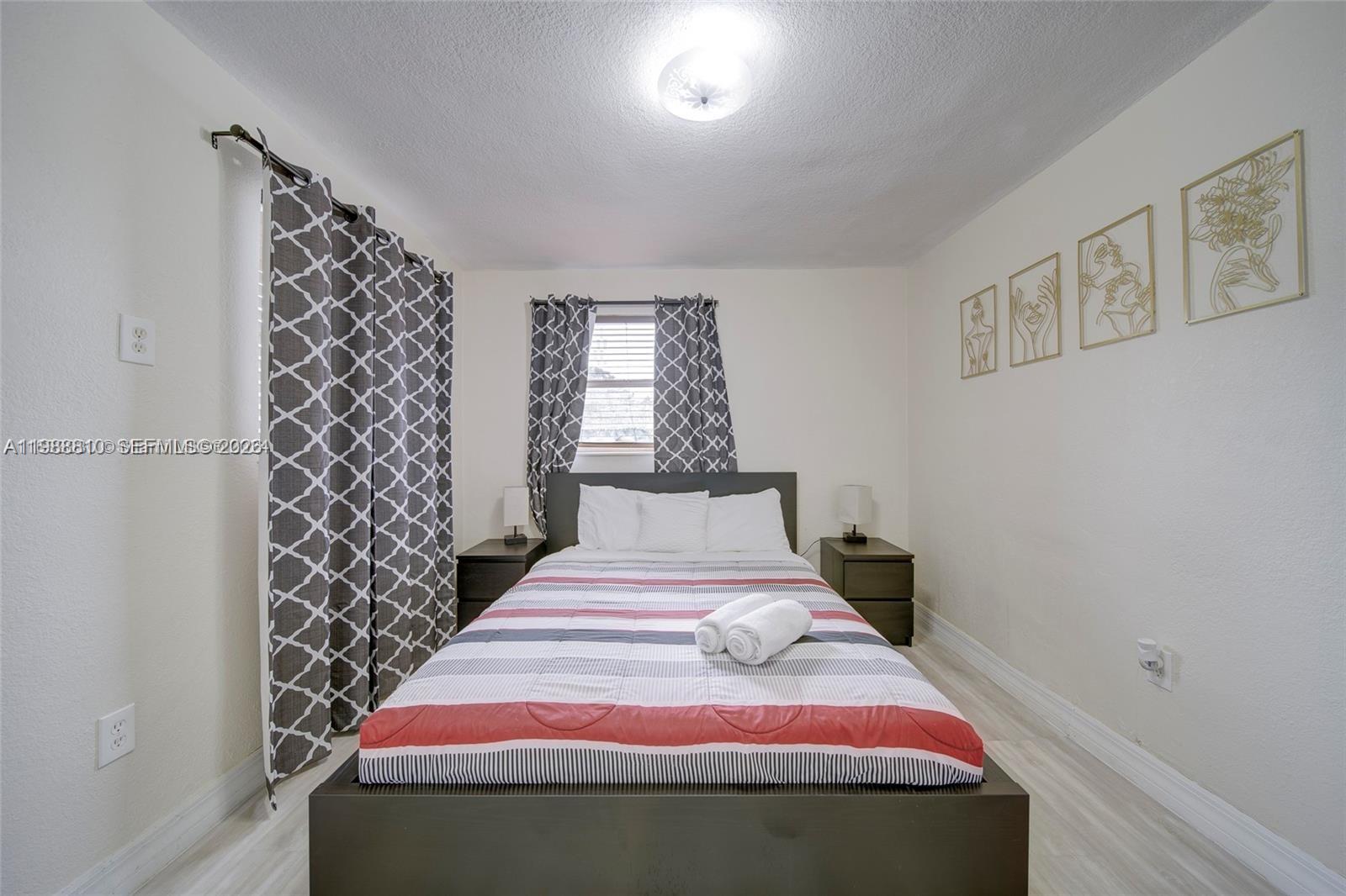 CITY OF MIAMI SOUTH - Residential Lease