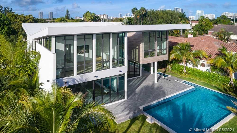 GOLDEN ISLES ESTATES 94-94 - Residential