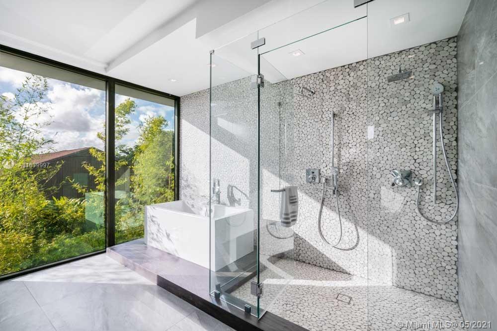 GOLDEN ISLES ESTATES 94-94 - Residential