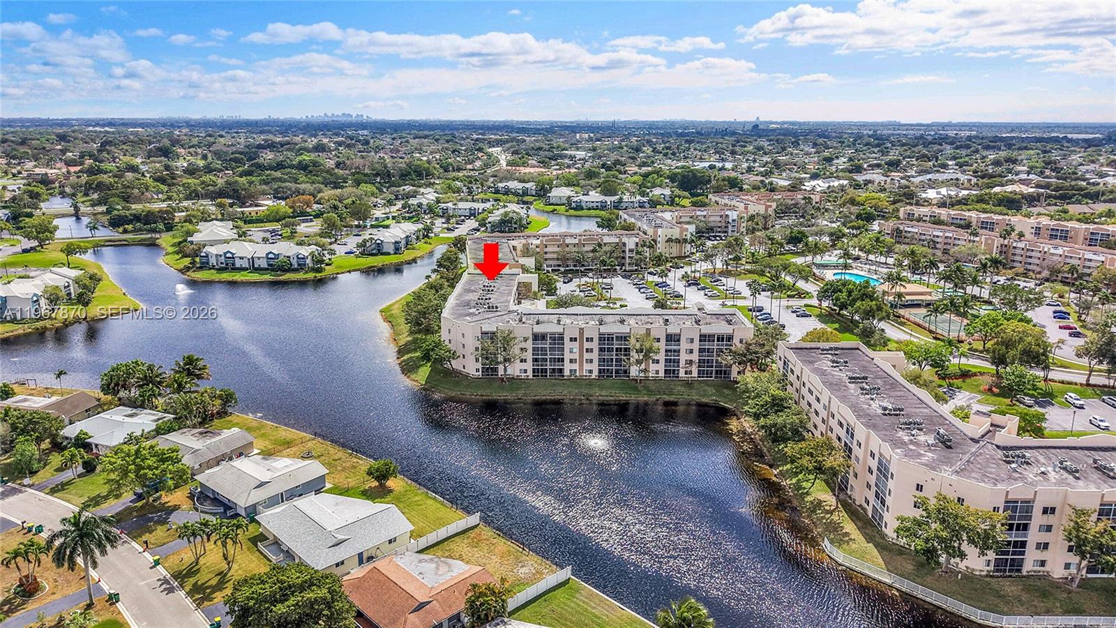 WELDON CONDOMINIUM - Residential