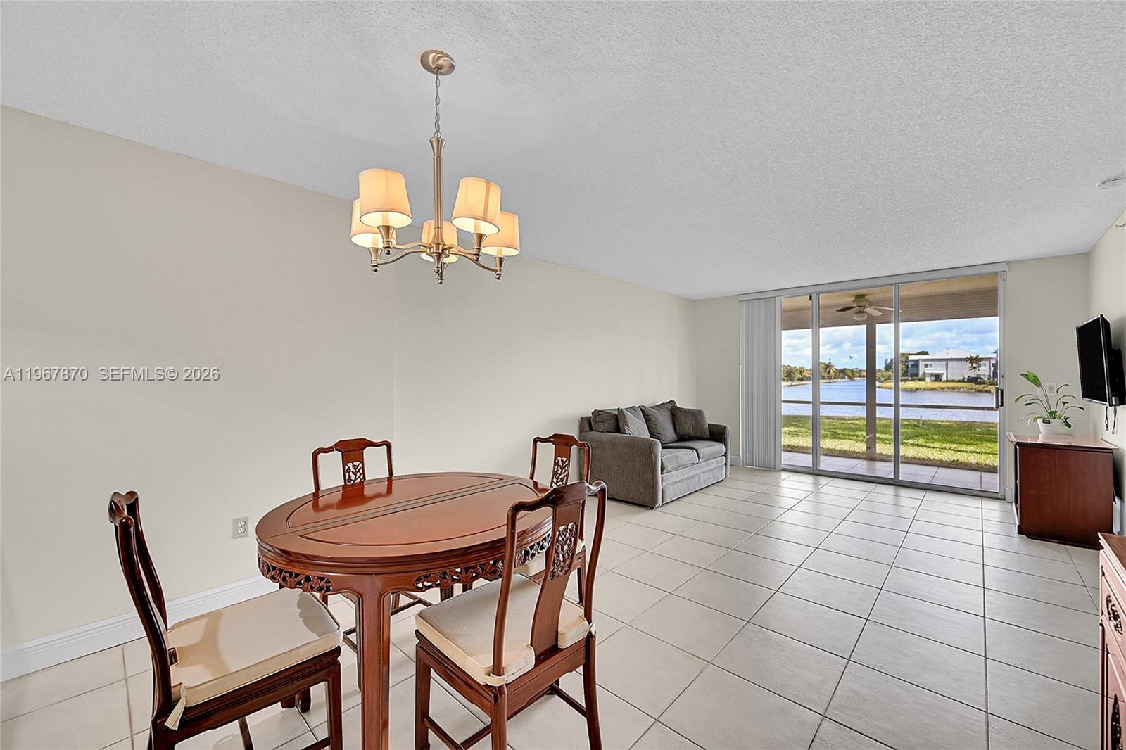 WELDON CONDOMINIUM - Residential