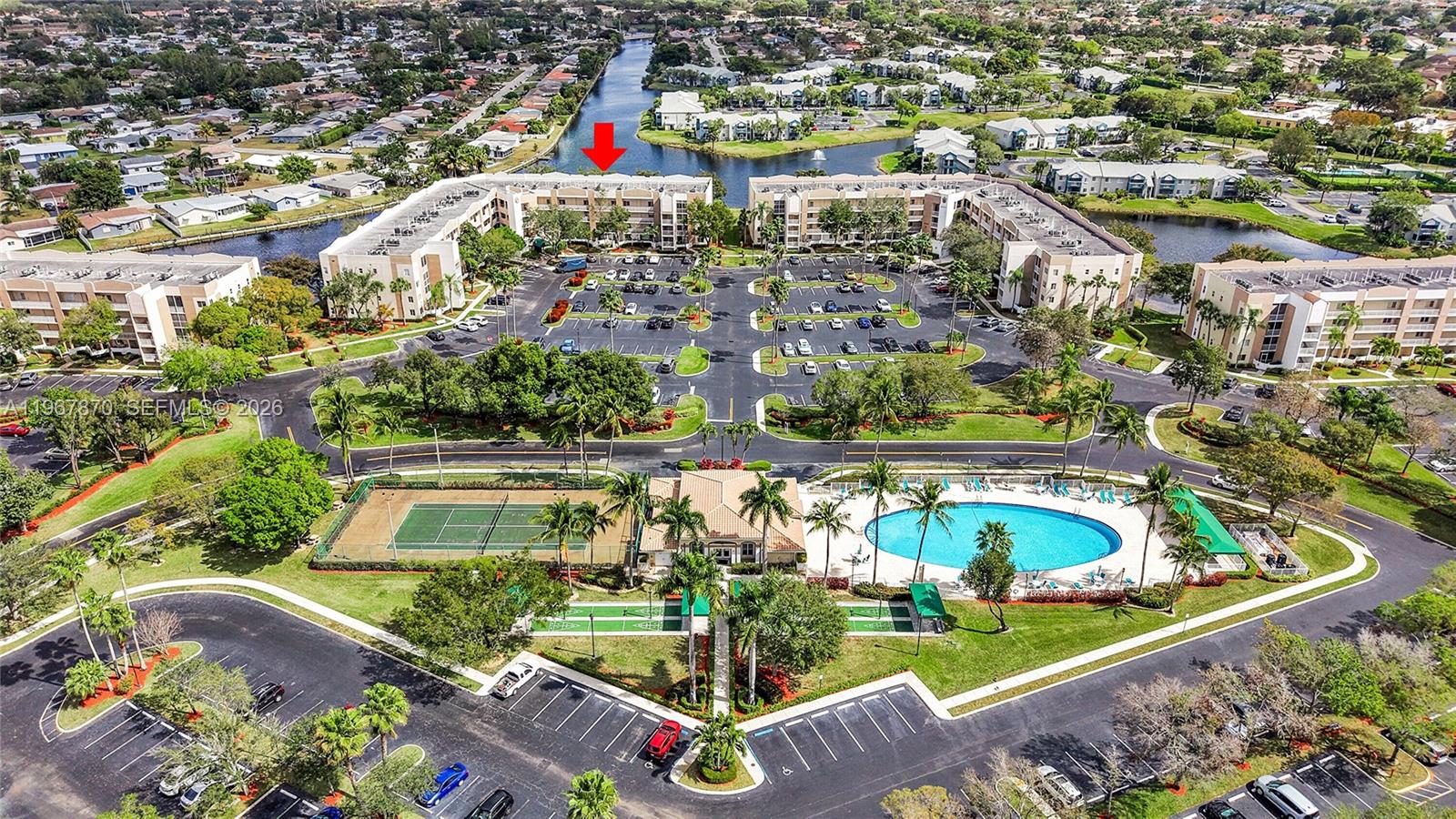 WELDON CONDOMINIUM - Residential