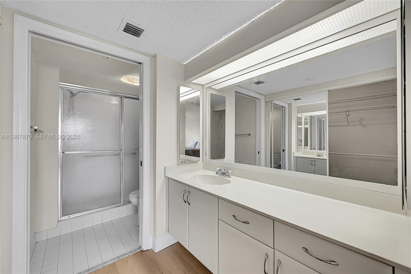 WELDON CONDOMINIUM - Residential