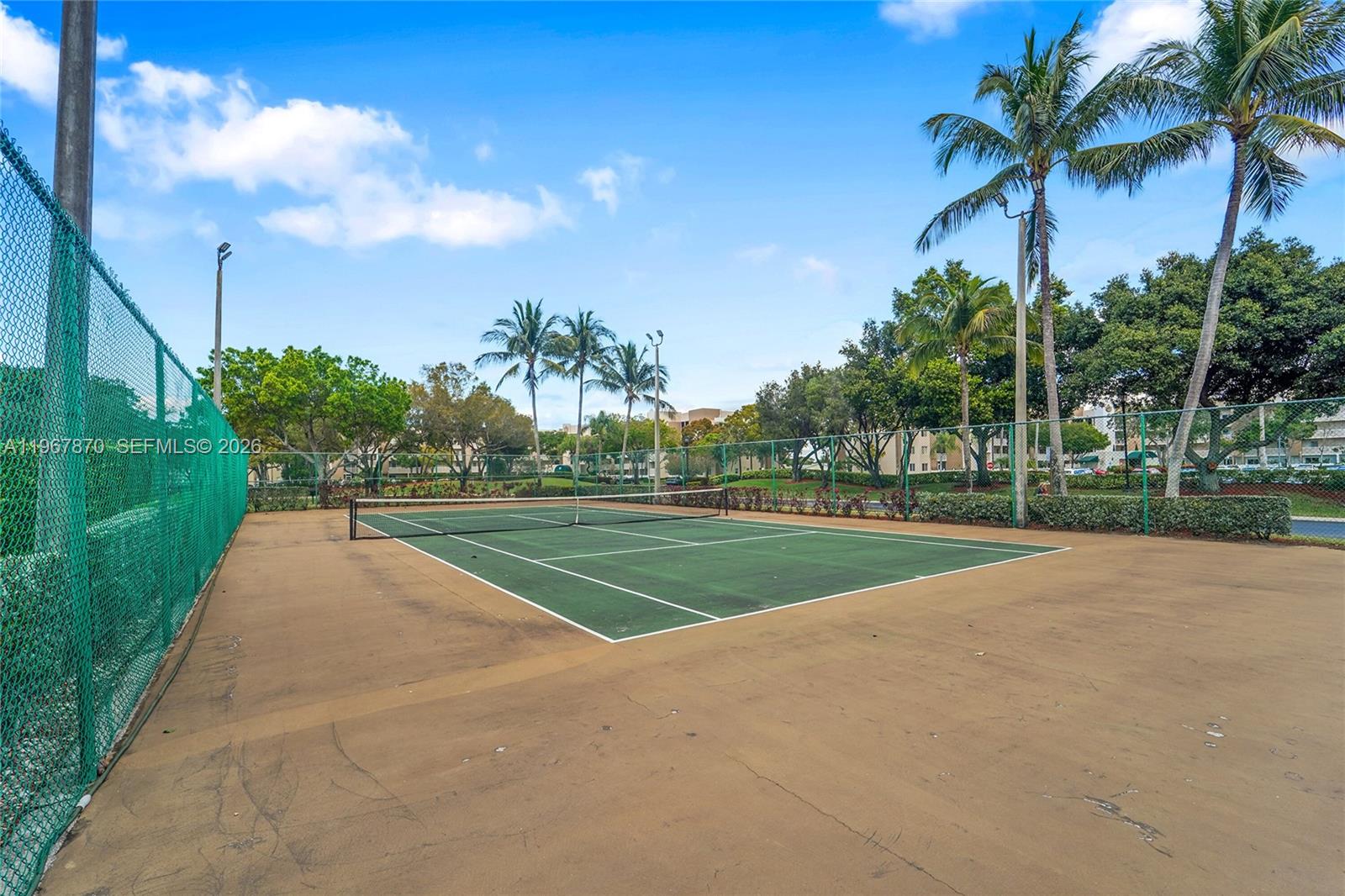 WELDON CONDOMINIUM - Residential