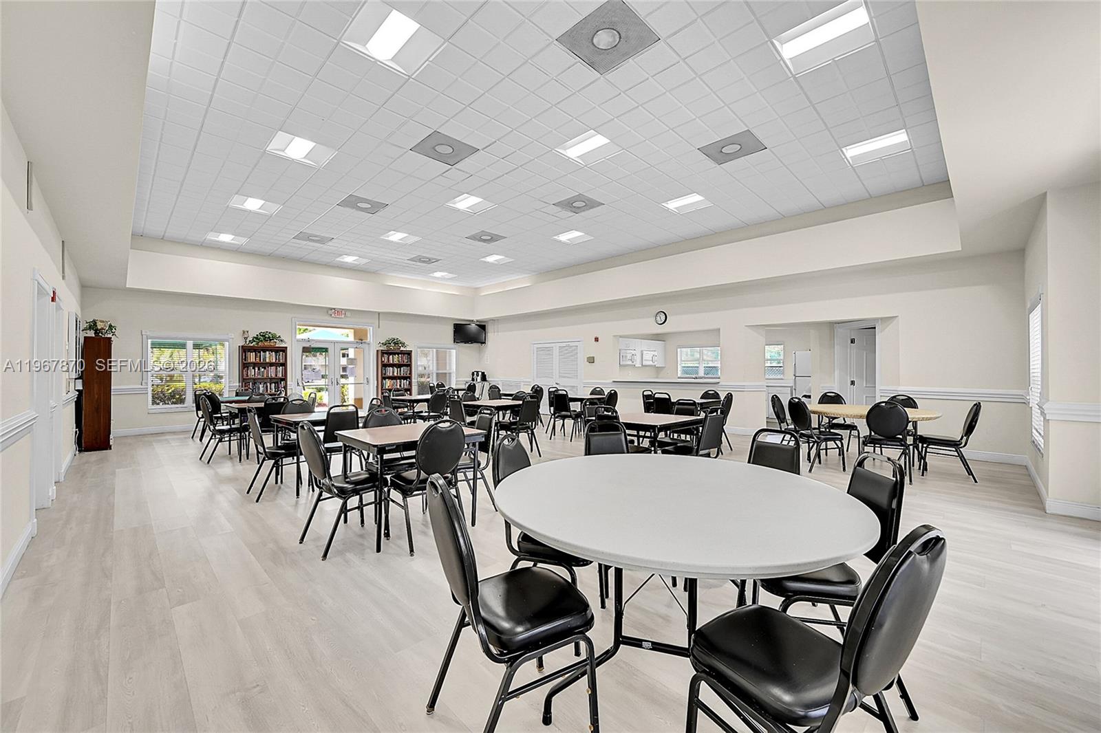 WELDON CONDOMINIUM - Residential