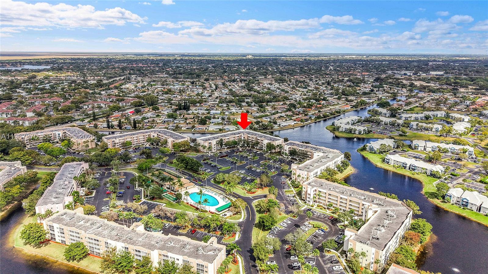 WELDON CONDOMINIUM - Residential