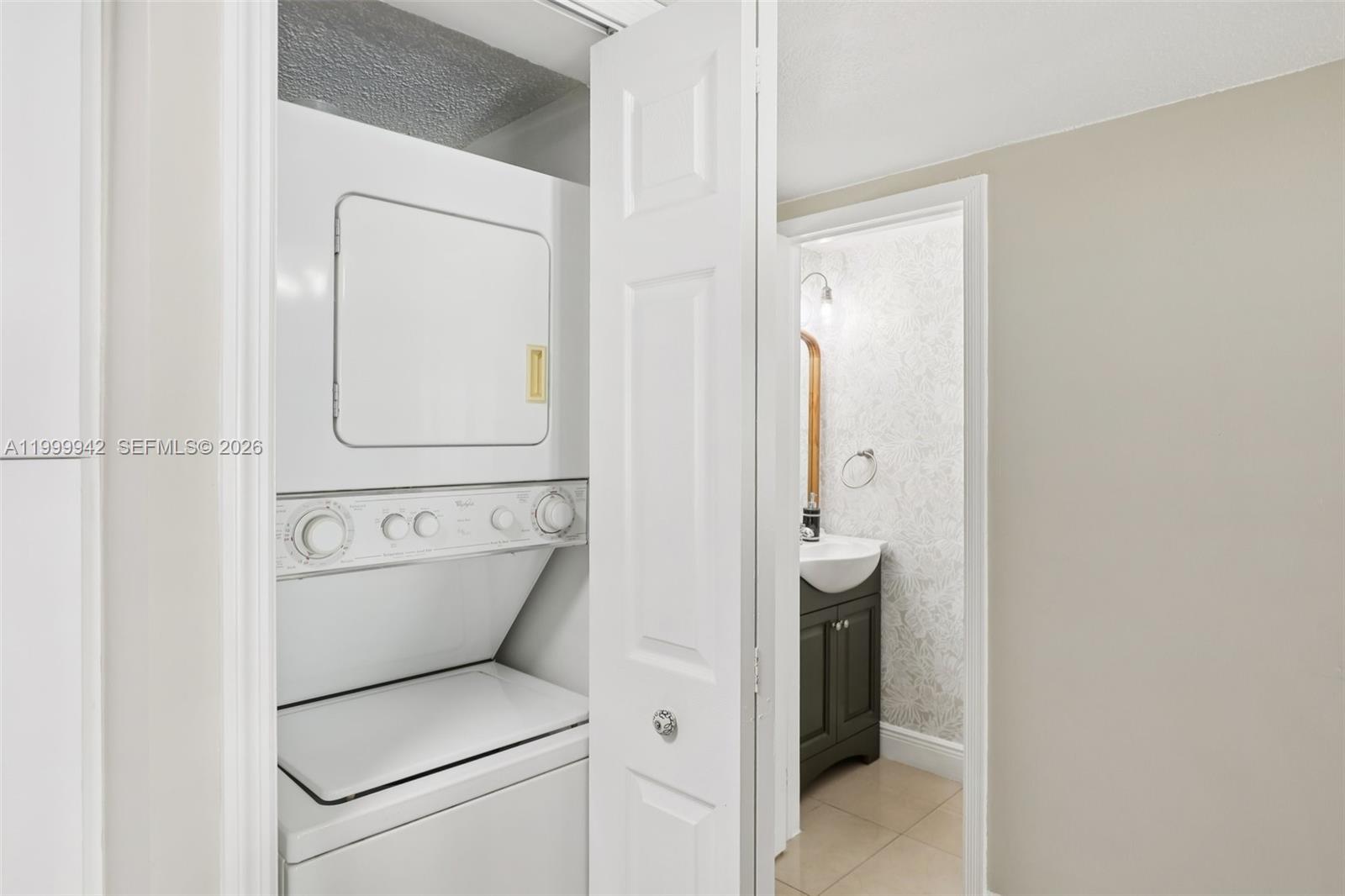 TOLEDO VILLAS CONDO - Residential