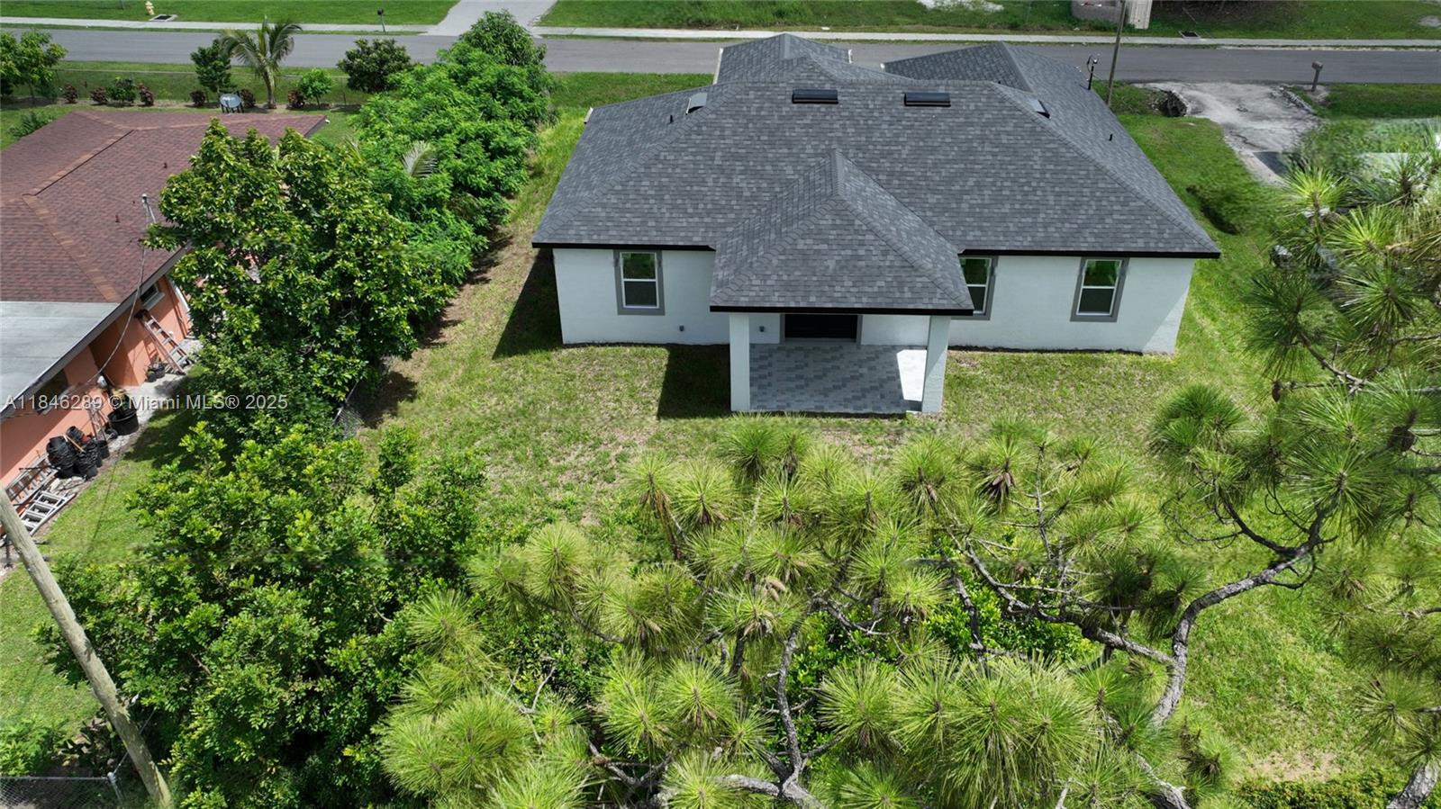 LEELAN HEIGHTS - Residential