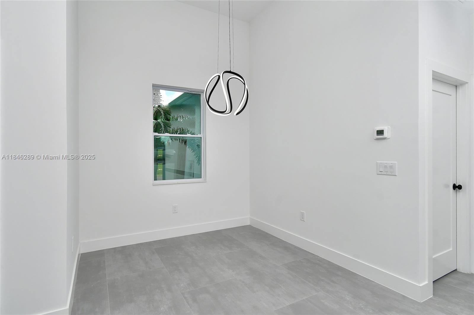 LEELAN HEIGHTS - Residential