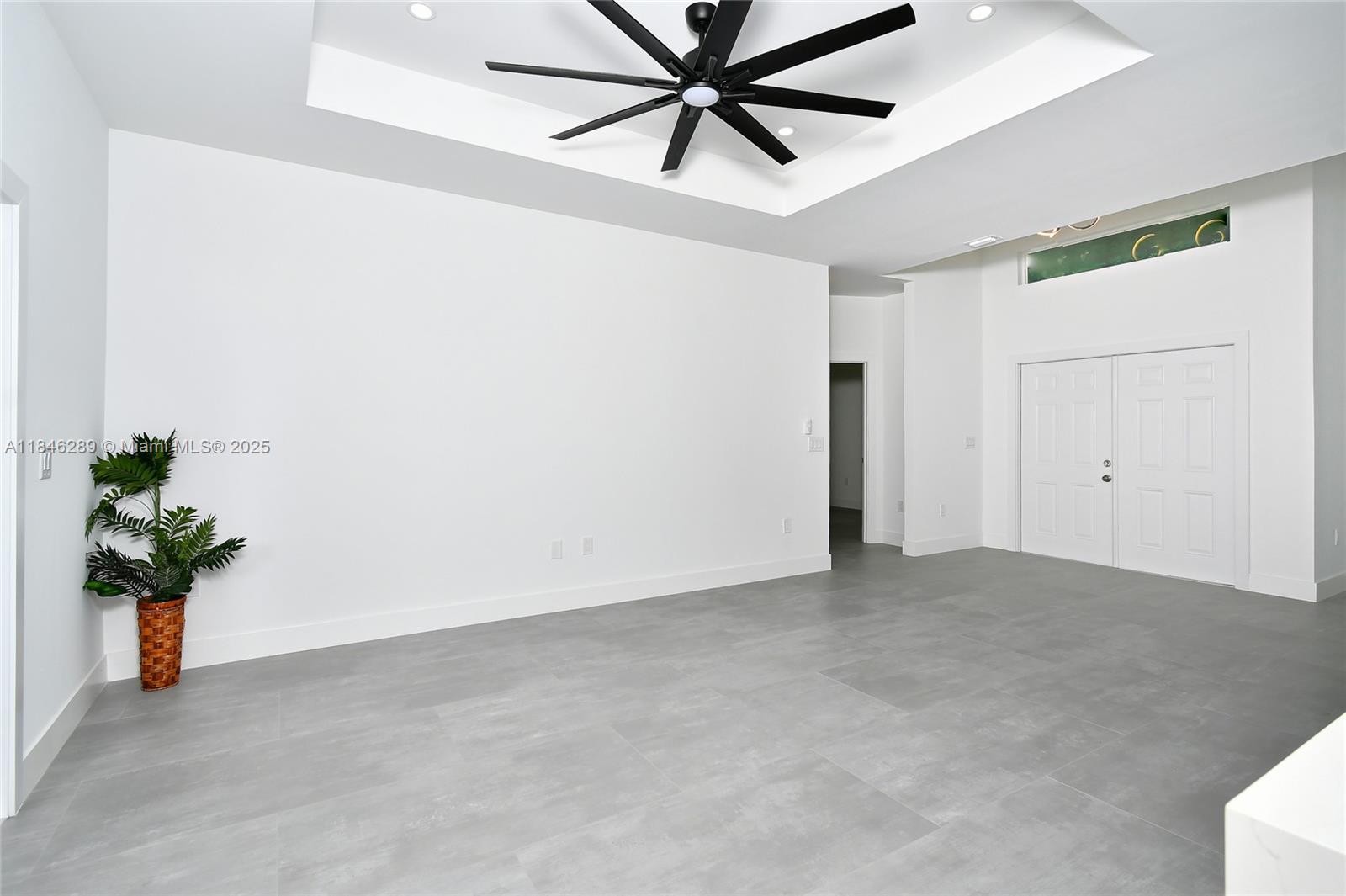 LEELAN HEIGHTS - Residential